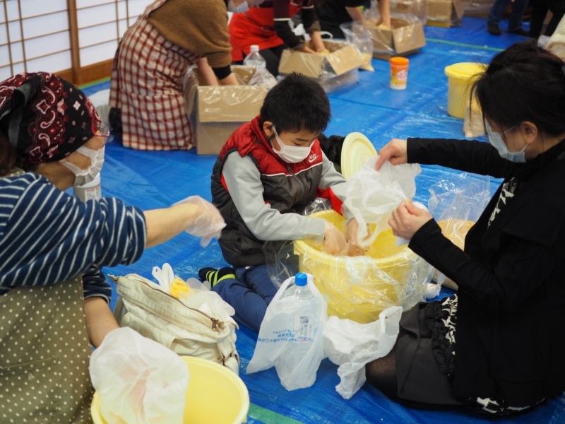 2月16日(土)開催「味噌づくり教室」