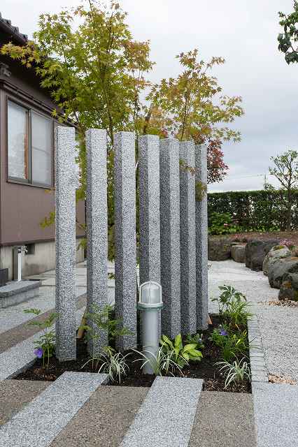 砺波市にて和風の庭をリニューアル、
