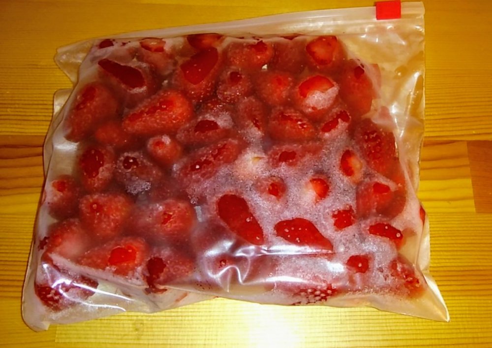 いちごの冷凍保存の写真